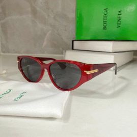 Picture of Bottega Veneta Sunglasses _SKUfw40664070fw